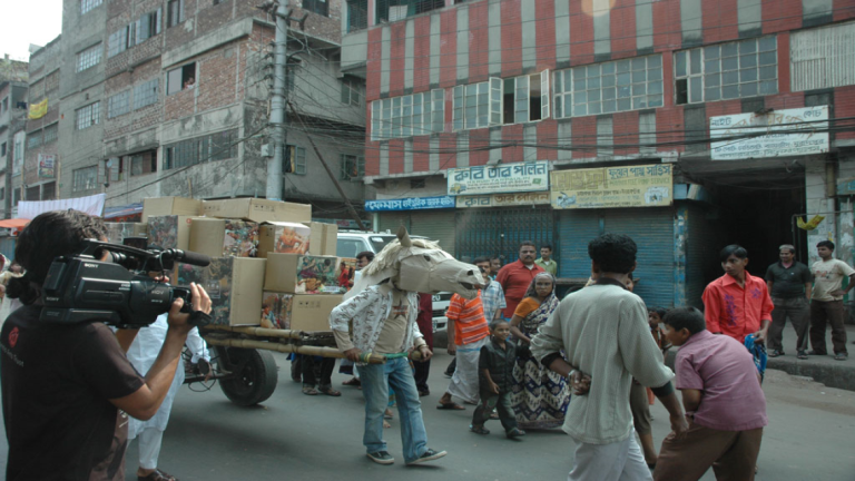 City of boxes on a Horse curt